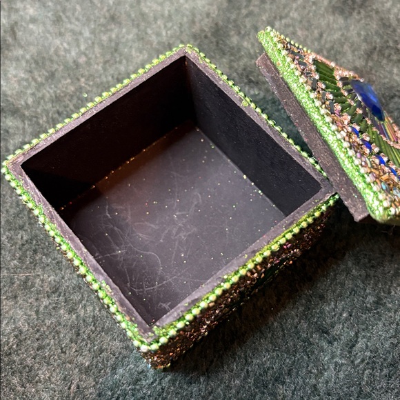 Embellished Green and Blue Jewelry/Trinket Box - Picture 6 of 7